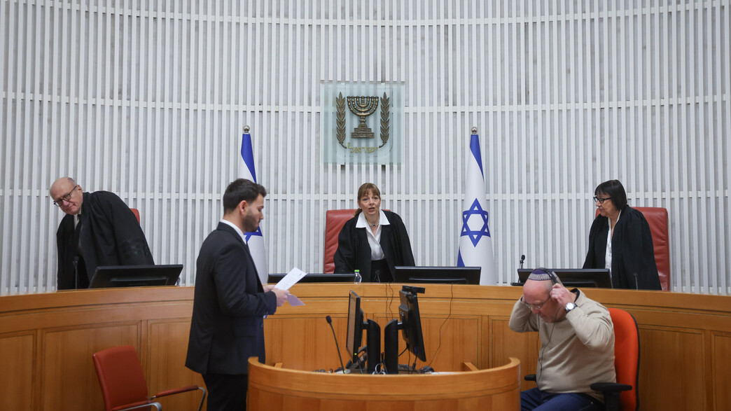 דיון בבג"ץ על חקירת פרשת הפצ"רית דיון בבג"ץ על חקירת פרשת הפצ"רית