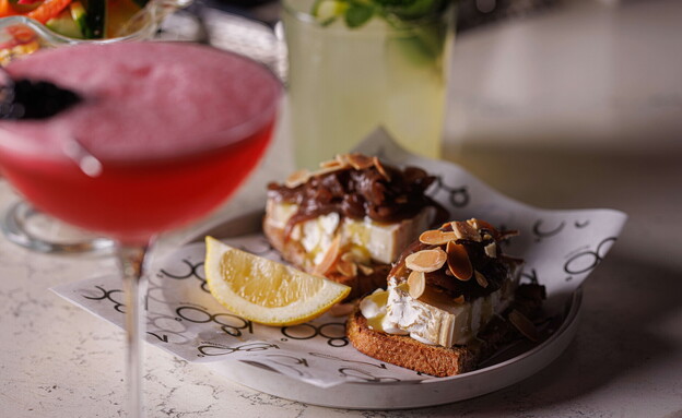 חודש יום הולדת בג׳ין קלאב סופרים חודש יום הולדת בג׳ין קלאב סופרים