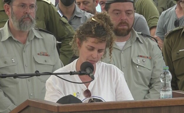 עדנה סרוסי, ארוסתו לשעבר של הדר גולדין בהלוויתו