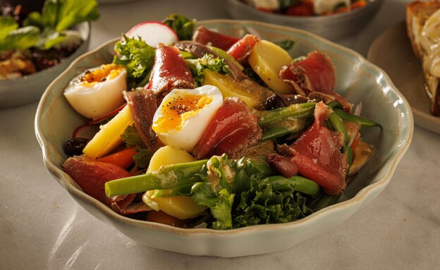 נעה אפיה מקומית. תפריט צהריים (צילום: חיים יוסף, יחסי ציבור)