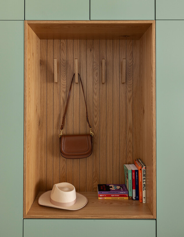 מאד רום  ג עיצוב מורן הייפרמן נגרות פריאנטי סנטר