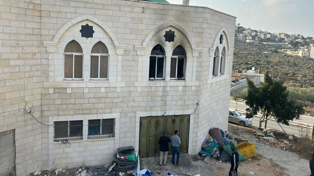 הצתת מסגד בשומרון