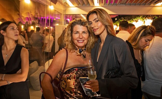 אודיה ושרון אדם בהשקה של רואי אדם 