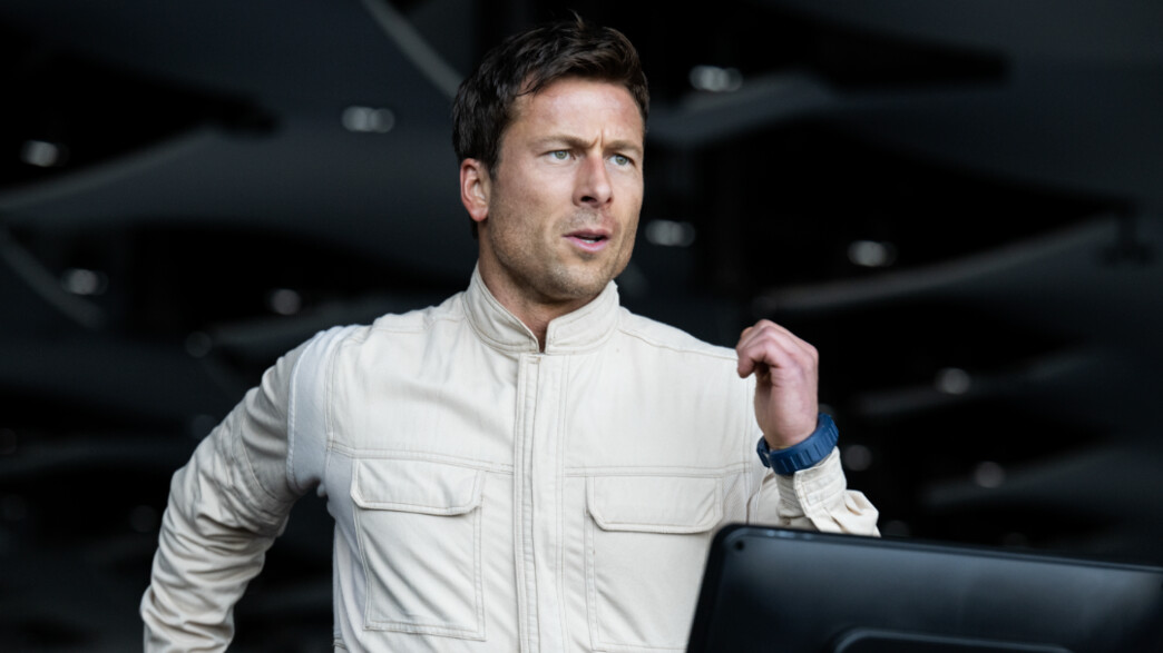 הנרדף, גלן פאוול