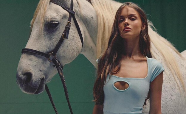 אנה זק וסוס