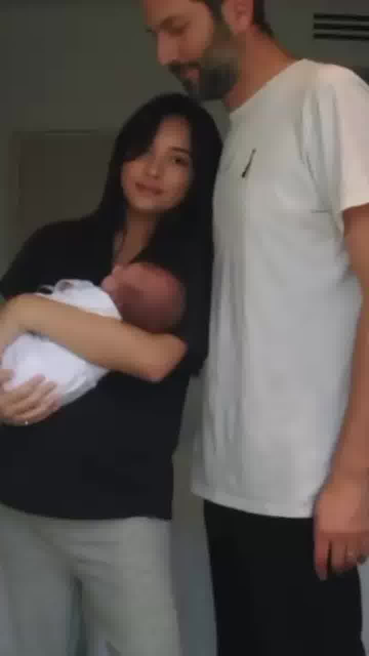 מזל טוב: השחקנית אביב פנקס והמוזיקאי גיל לנדאו הביאו לעולם בן