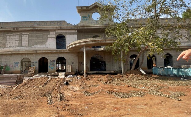 וילה בסביון החזית לפני