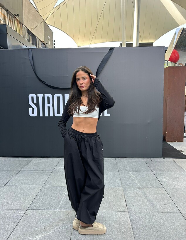 הדר שירי בהשקה של STRONFUL 