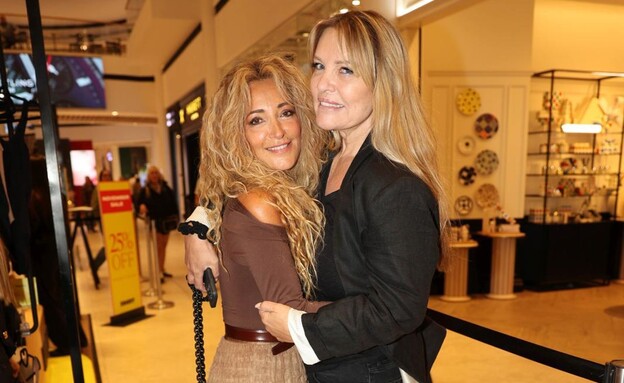 ציפי רפאלי ואורנה אלוביץ' בהשקה של נודי ציפי רפאלי ואורנה אלוביץ' בהשקה של נודי