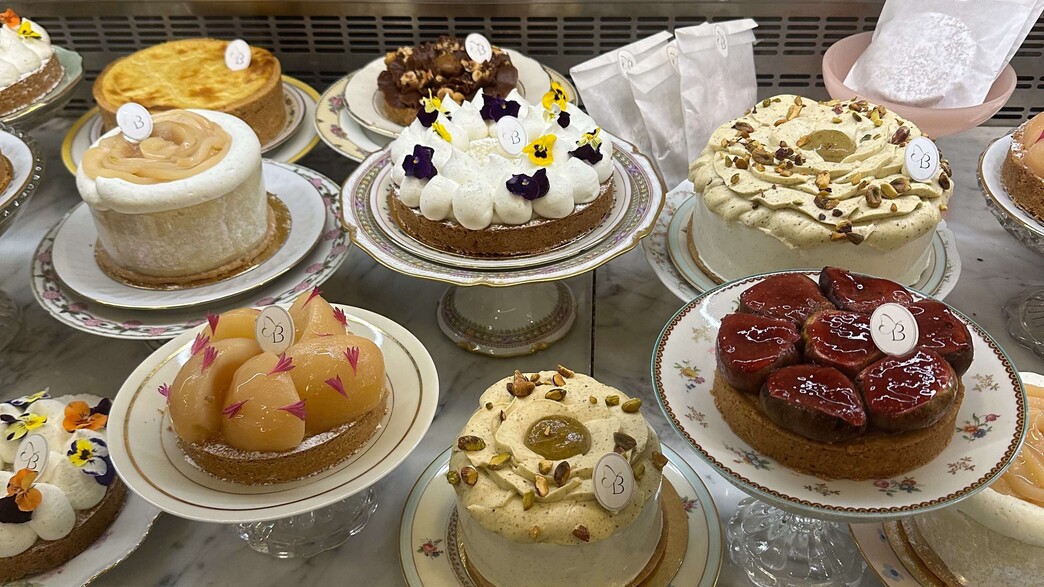 עוגות בקונדיטוריית Bontemps