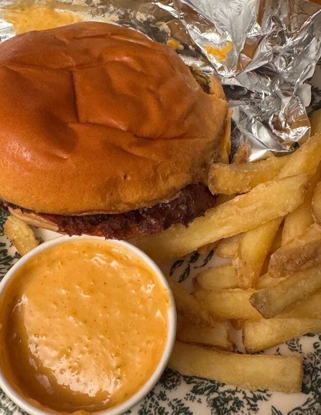 המבורגר של junk, פריז