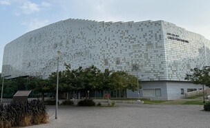 בניין בית הספר למדעי המחשב ובינה מלאכותית (צילום: שחר שחר, דוברות אוניברסיטת תל אביב)