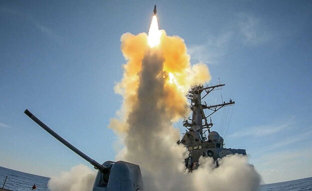 הצי הגדול בעולם בפעולה