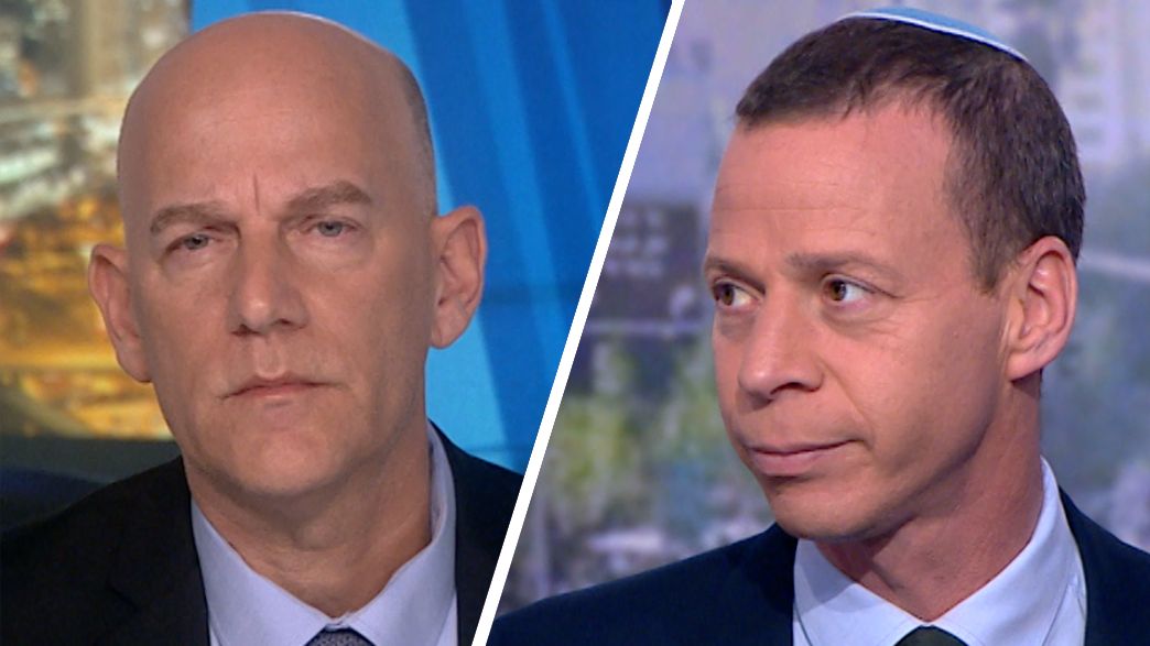 עמית סגל, גיא פלג