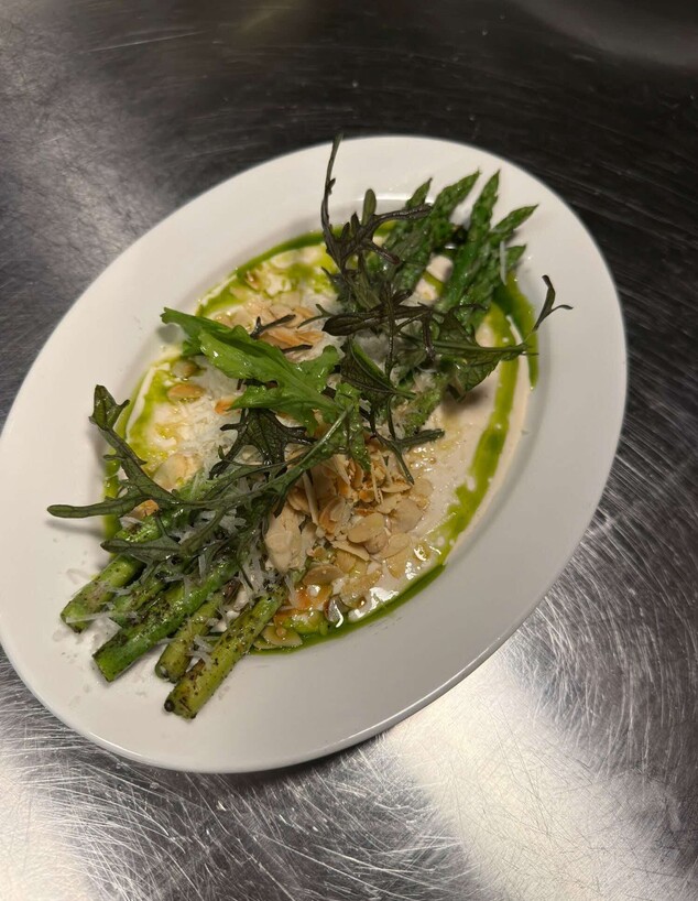 אספרגוס. עלמא אספרגוס. עלמא