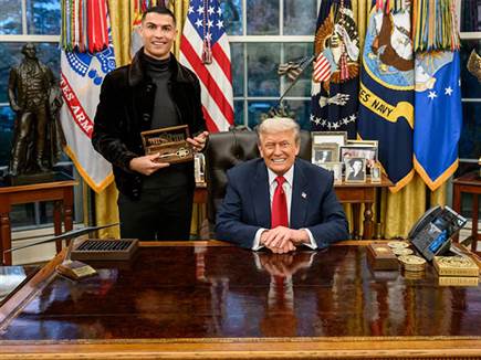 (הבית הלבן, האינסטגרם של רונאלדו) (צילום: ספורט 5)