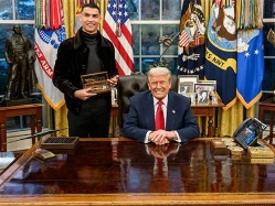 (הבית הלבן, האינסטגרם של רונאלדו) (צילום: ספורט 5)