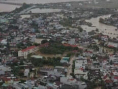 מדינה במצב חירום: עשרות הרוגים ומאות אלפים ללא חשמל
