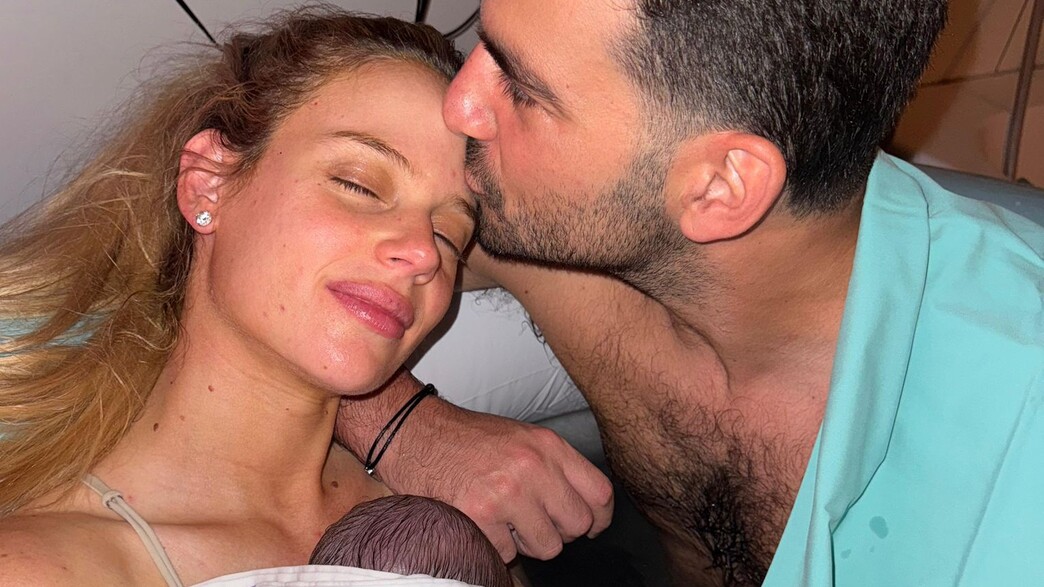 בר זומר ילדה בת בר זומר ילדה בת