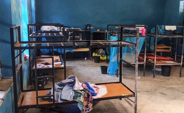 הפנימייה שממנה נחטפו מאות תלמידים בניגריה (צילום: AP) הפנימייה שממנה נחטפו מאות תלמידים בניגריה (צילום: AP)