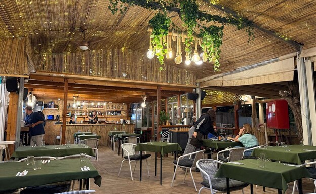 סיזן 02. פרדס חנה. חלל המסעדה סיזן 02. פרדס חנה. חלל המסעדה