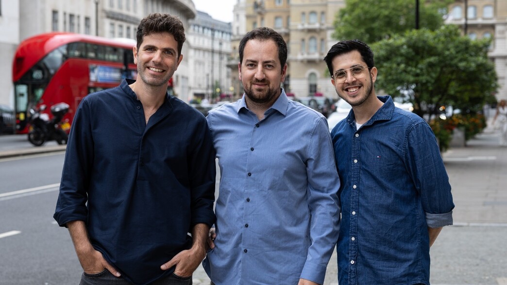 מייסדי MineOS (מימין לשמאל) גל רינגל, גל גולן, קובי ניסן מייסדי MineOS (מימין לשמאל) גל רינגל, גל גולן, קובי ניסן