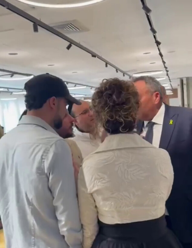 עימות בכנסת כשמרדכי דוד נכנס עם השרה עידית סילמן