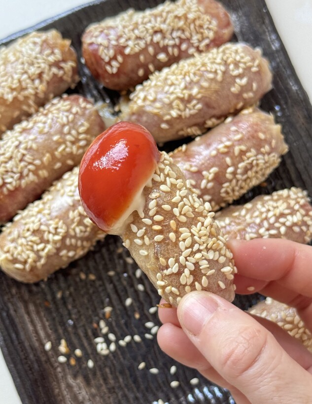 משה בתיבה בגרסה הרזה. חבל שאי אפשר לשמוע את הקראנץ