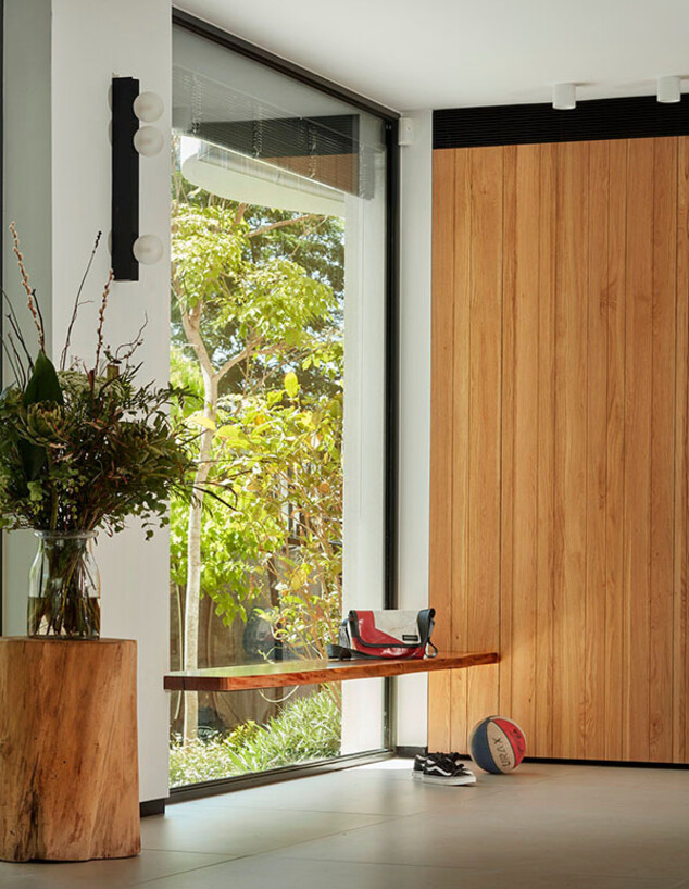 בית יולי וולמן נגרות כניסה ג בית יולי וולמן נגרות כניסה ג