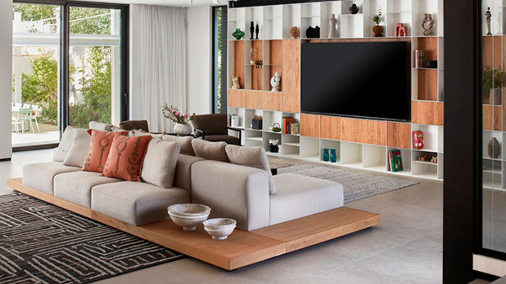 בית יולי וולמן סלון 