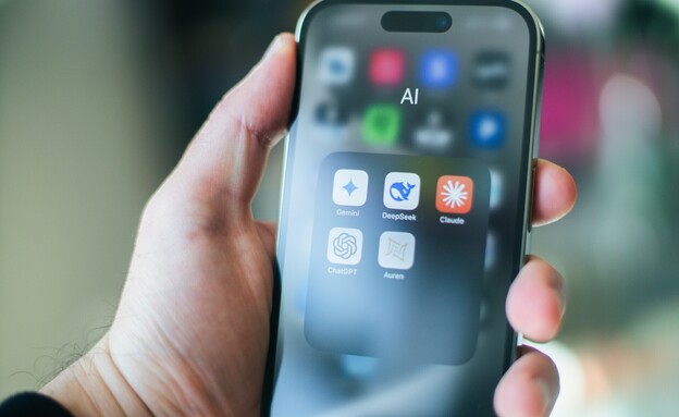 כלי בינה מלאכותית