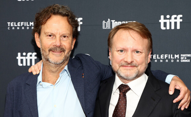 רם ברגמן, ראיין ג'ונסון