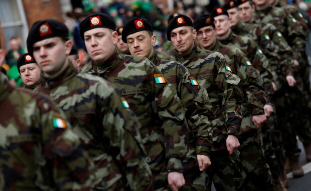 חיילים בצבא אירלנד