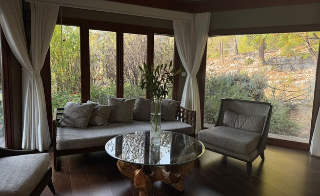 פינת ישיבה בית בגליל