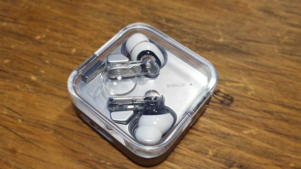 True Wireless - דגם Nothing Ear (3 ) True Wireless - דגם Nothing Ear (3 )