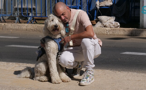 חגי עזרן וכלבו נד