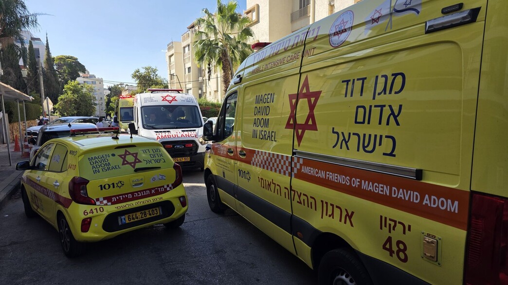 2 גברים כבני 40 נפלו אל מותם 