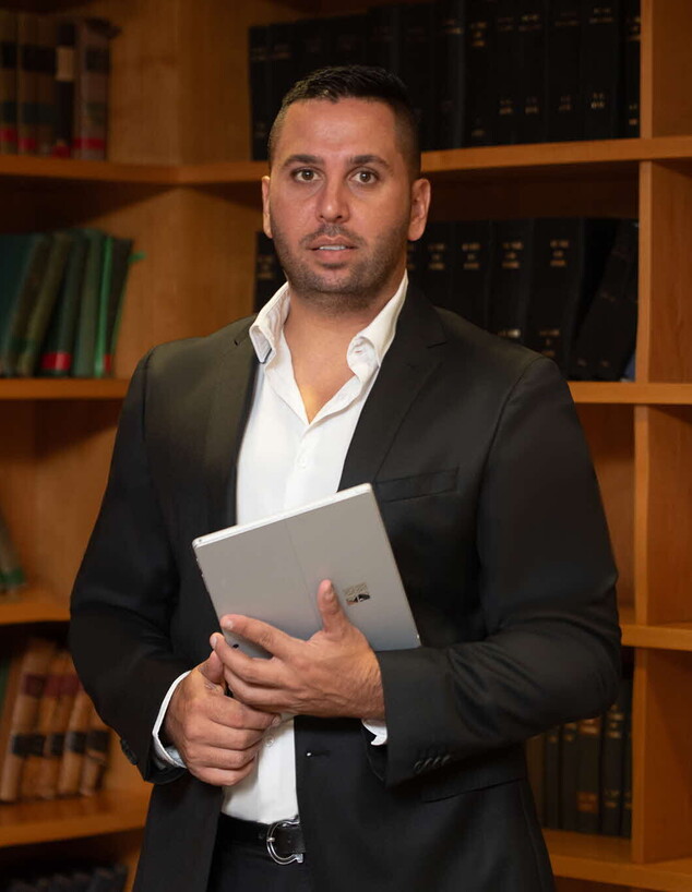 עו"ד סמי זיתון