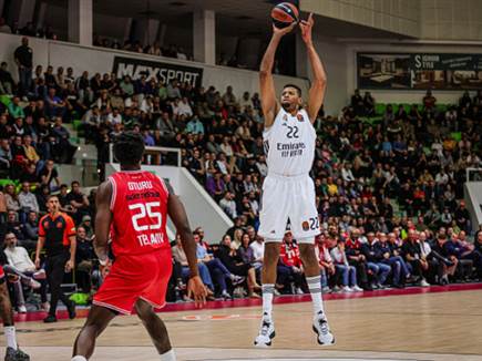 (Photo by Yulian Todorov/Euroleague Basketball via Getty Images) (צילום: ספורט 5)