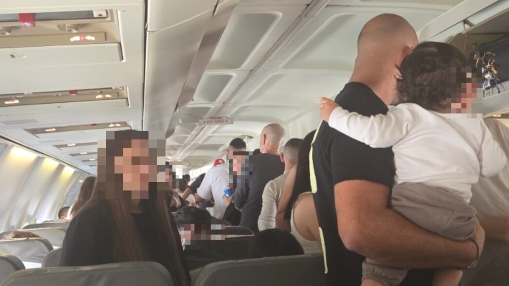 תקועים בטיסת ארקיע לרומא