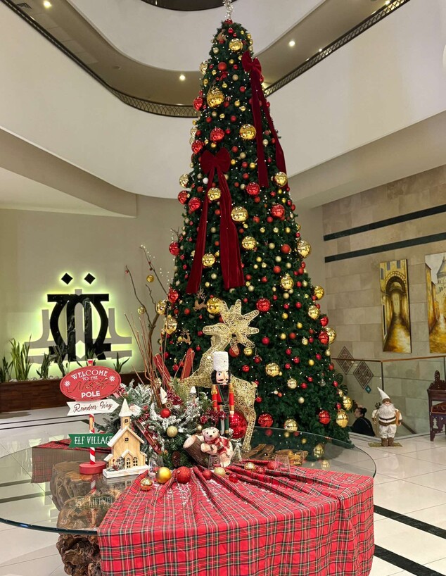 מלון רמדה בכריסמס