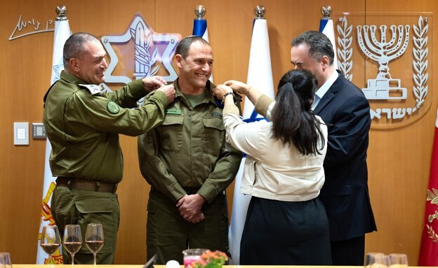 טקס הענקת הדרגה לפצ"ר הנכנס האלוף איתי אופיר טקס הענקת הדרגה לפצ"ר הנכנס האלוף איתי אופיר