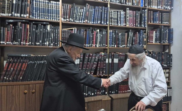 הרב הירש והרב לנדו