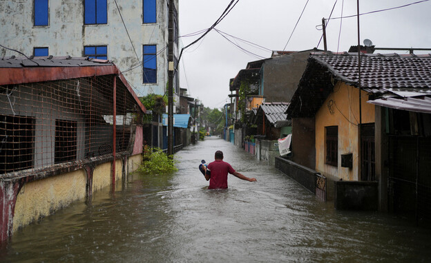 הצפות בסרי לנקה