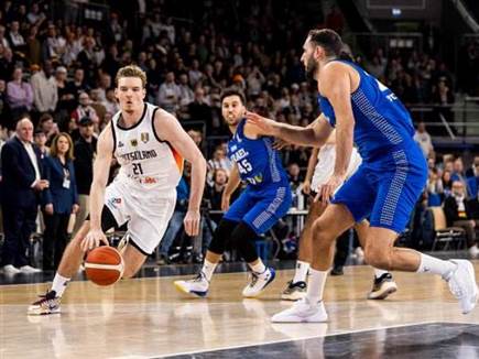(Photo by Stephanie Wunderl/FIBA via Getty Images) (Photo by Stephanie Wunderl/FIBA via Getty Images)