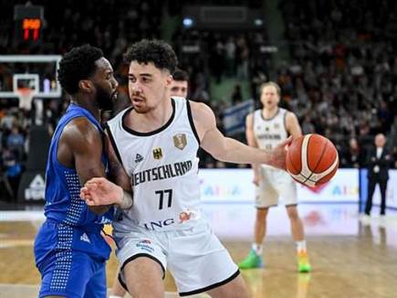 אך גרמניה לא עצרה (Photo by Stephanie Wunderl/FIBA via Getty Images)