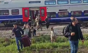 עומסים קשים ברכבת באזור המרכז (צילום: לפי סעיף 27 א')