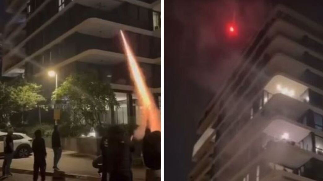 שיגור זיקוק התאורה לעבר בית מאמן מכבי ת"א