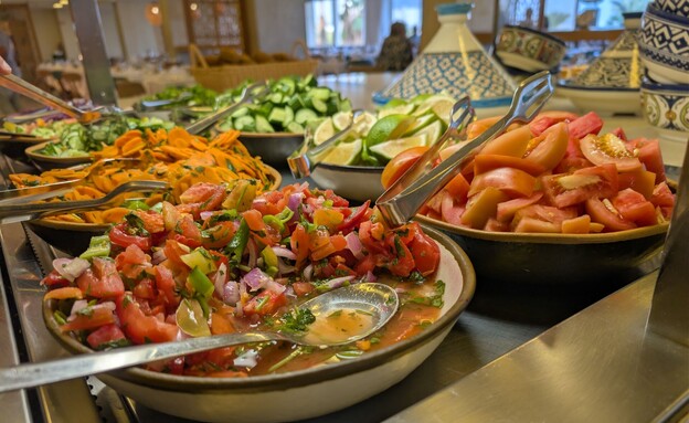 סלטים ארוחת בוקר אואזיס ים המלח פרימה סלטים ארוחת בוקר אואזיס ים המלח פרימה