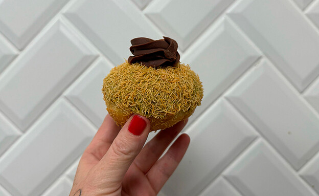 סופגניות 2025 שוקולד דובאי של מיקי שמו